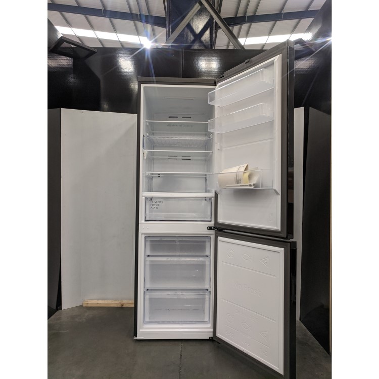 Refurbished Samsung RB34T602EBN/EU Freestanding 340 Litre 60/40 Fridge Freezer Black