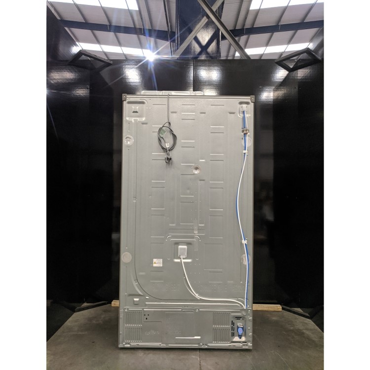 Refurbished LG GSL761PZXV Freestanding 601 Litre American Fridge Freezer