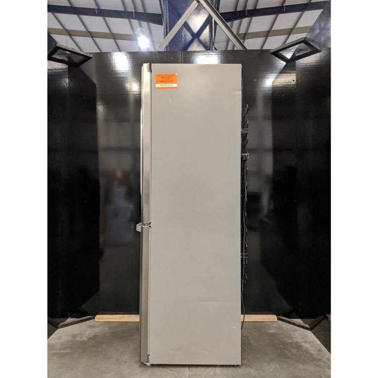 Refurbished Hotpoint FFU3DX1 Freestanding 446 Litre 60/40 Fridge Freezer Stainless Steel