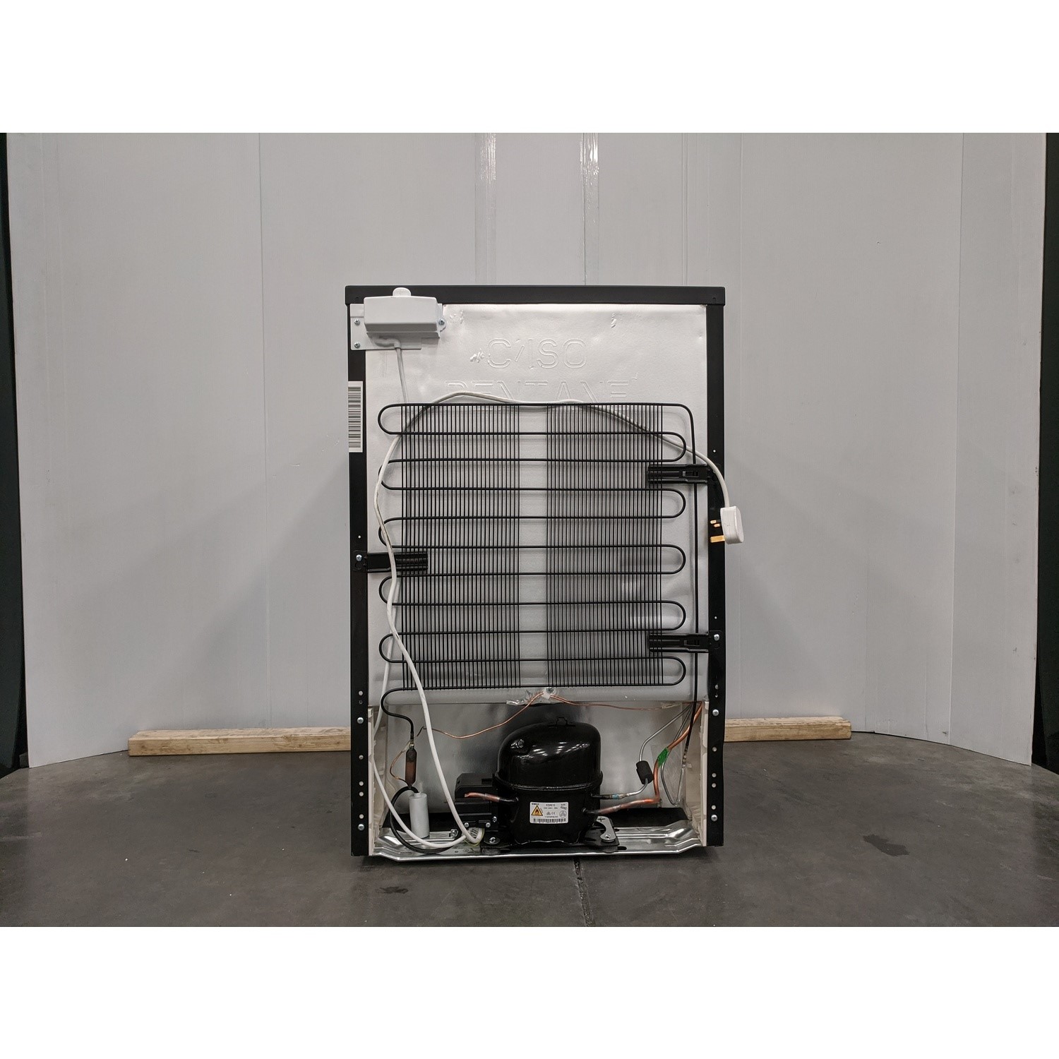 Refurbished Hotpoint H55ZM1110K1 Freestanding 102 Litre Under Counter