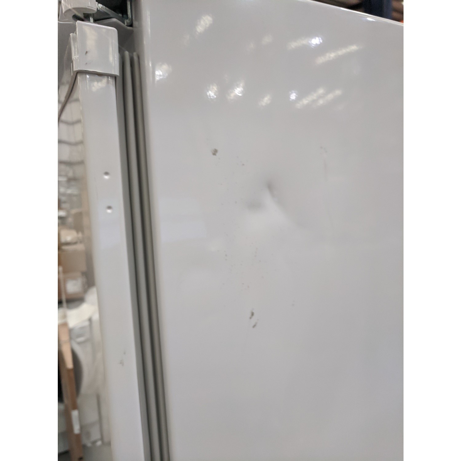 Refurbished Beko BCSD173 Integrated 271 Litre 70/30 Upright Fridge