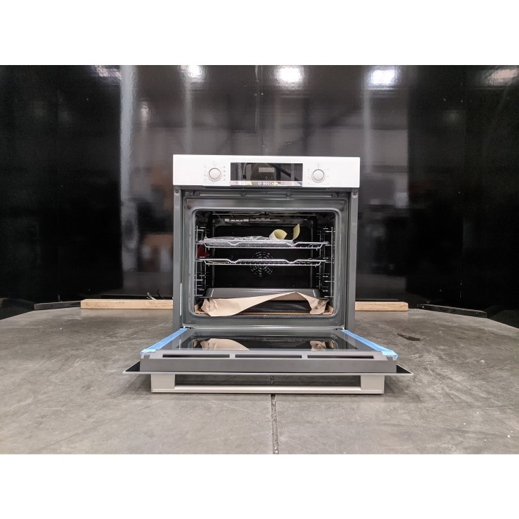 Refurbished Bosch Series 4 HBS534BW0B 60cm Single Built In Electric Oven White