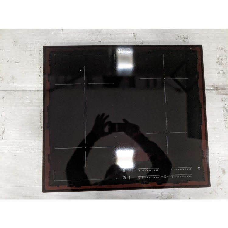 Refurbished Zanussi Series 40 ZIFN644K 60cm 4 Zone Induction Hob