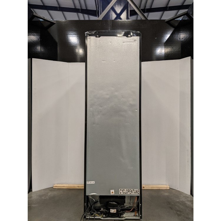 Refurbished Amica FKR29653B Freestanding 244 Litre 60/40 Retro Fridge Freezer Black