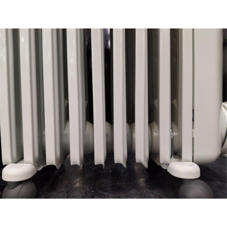 Refurbished DeLonghi Radia-S 2kW Oil Filled Radiator with Thermostat