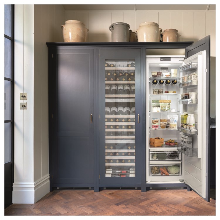 Caple 294 Litre In-column Integrated Larder Fridge