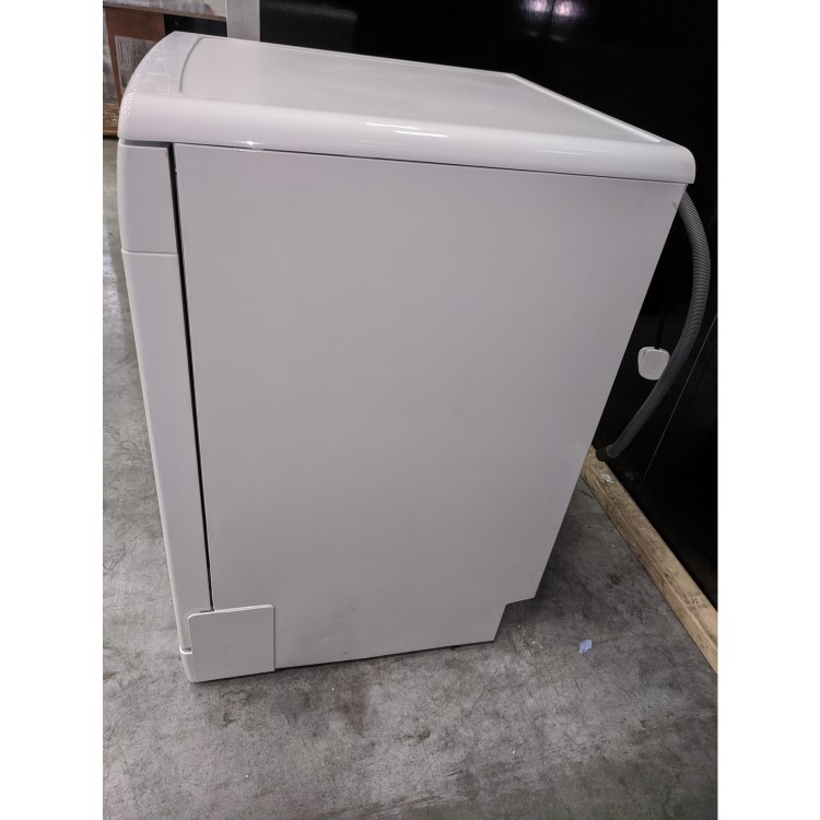 Refurbished Indesit DFO3T133FUK 14 Place Freestanding Dishwasher White