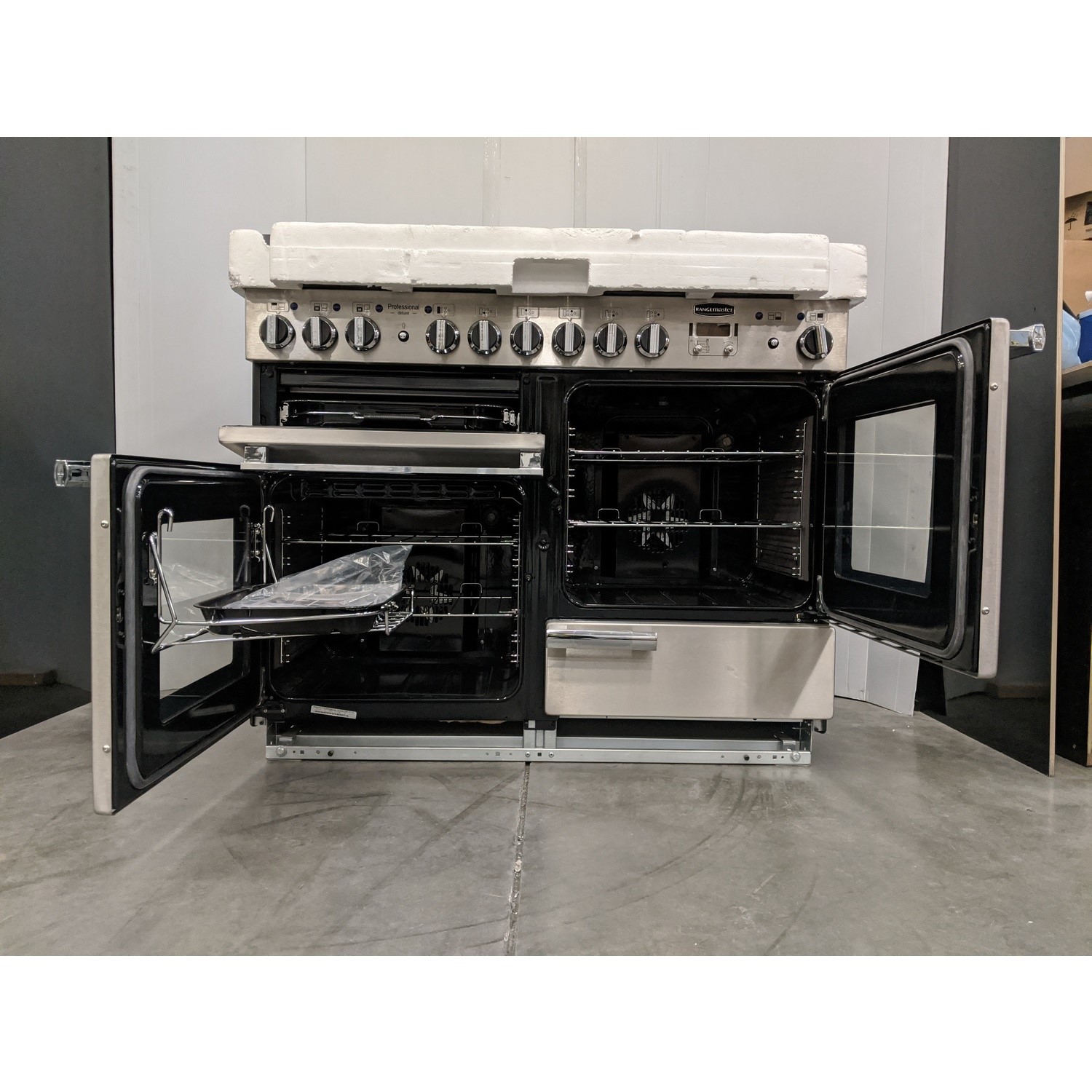 Refurbished Rangemaster Professional Deluxe PDL110EISSC 110cm Electric