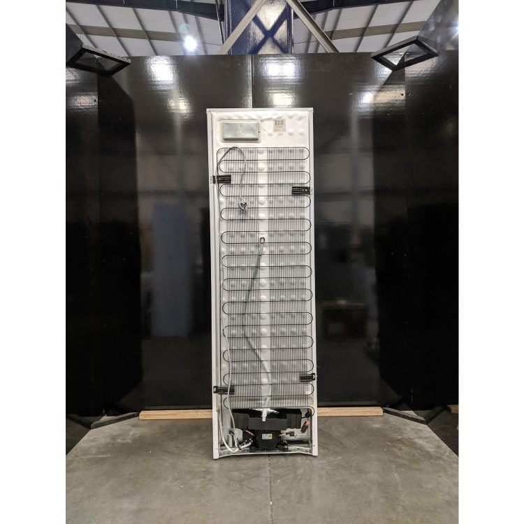 Refurbished Beko CFG3582W Freestanding 270 Litre 50/50 Fridge Freezer White