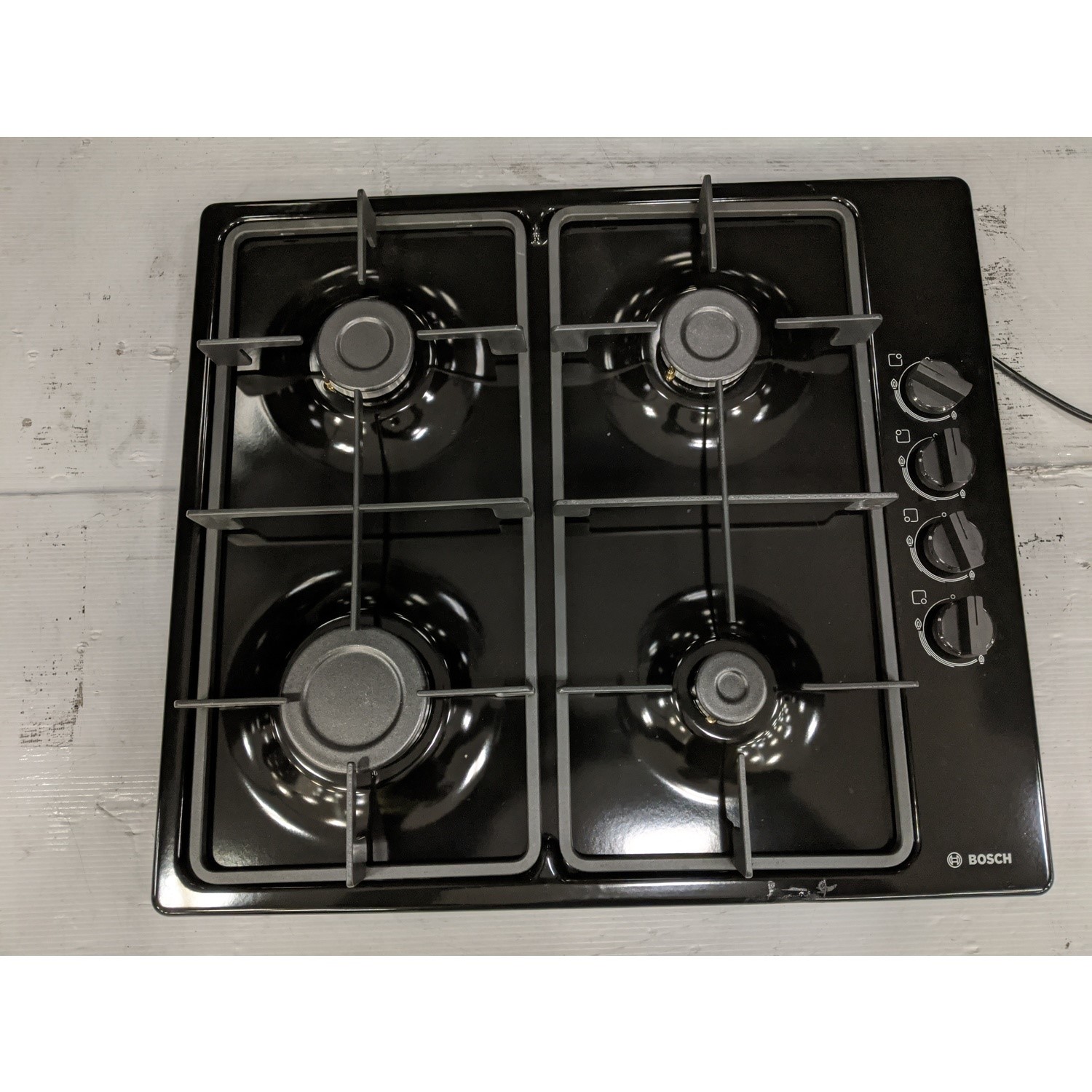 Refurbished Bosch PBP6B6B60 Series 2 58cm 4 Burner Gas Hob Black