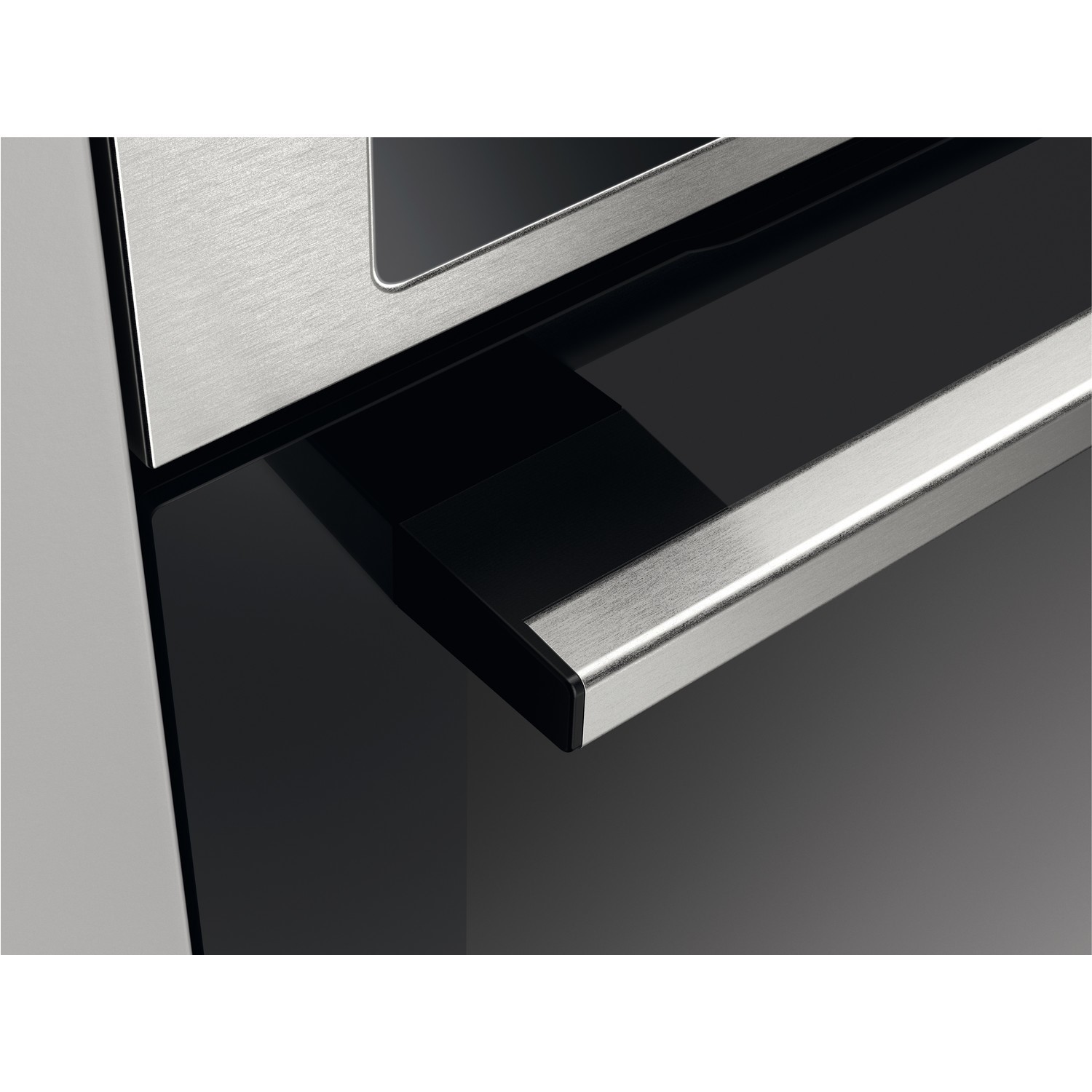 Zanussi Series 60 Self Cleaning Electric Single Oven with PlusSteam Stainless Steel ZOPND7X1