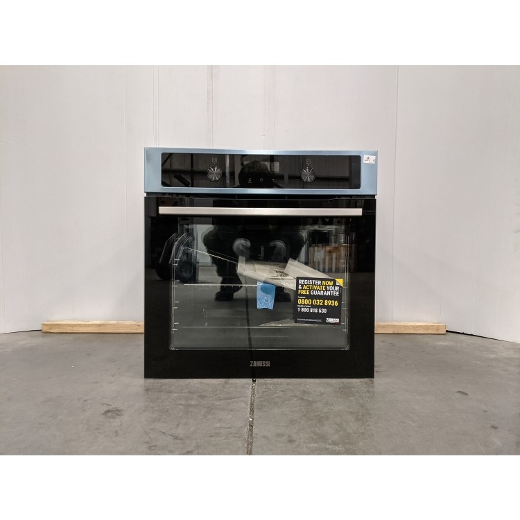 Refurbished Zanussi Series 60 ZOPND7X1 60cm Single Built In Electric Oven