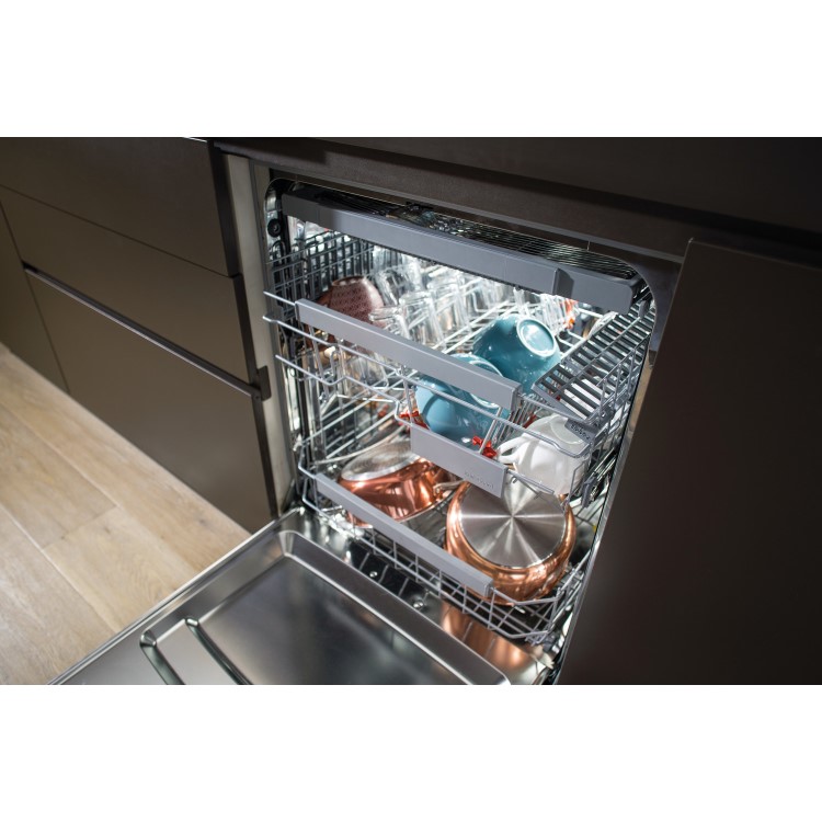 Hisense Auto Dry 16 Place Settings Built In Dishwasher