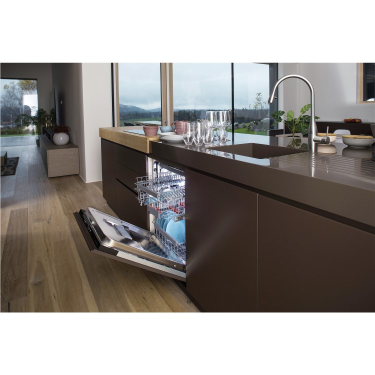 Hisense Auto Dry 16 Place Settings Built In Dishwasher