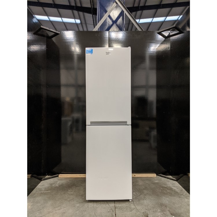 Refurbished Beko CFG3582W Freestanding 270 Litre Fridge Freezer White