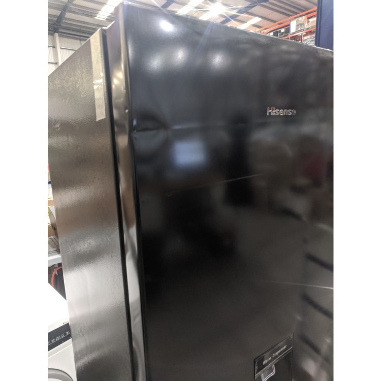 Refurbished Hisense RB327N4WB1 Freestanding 251 Litre 50/50 Fridge Freezer Black