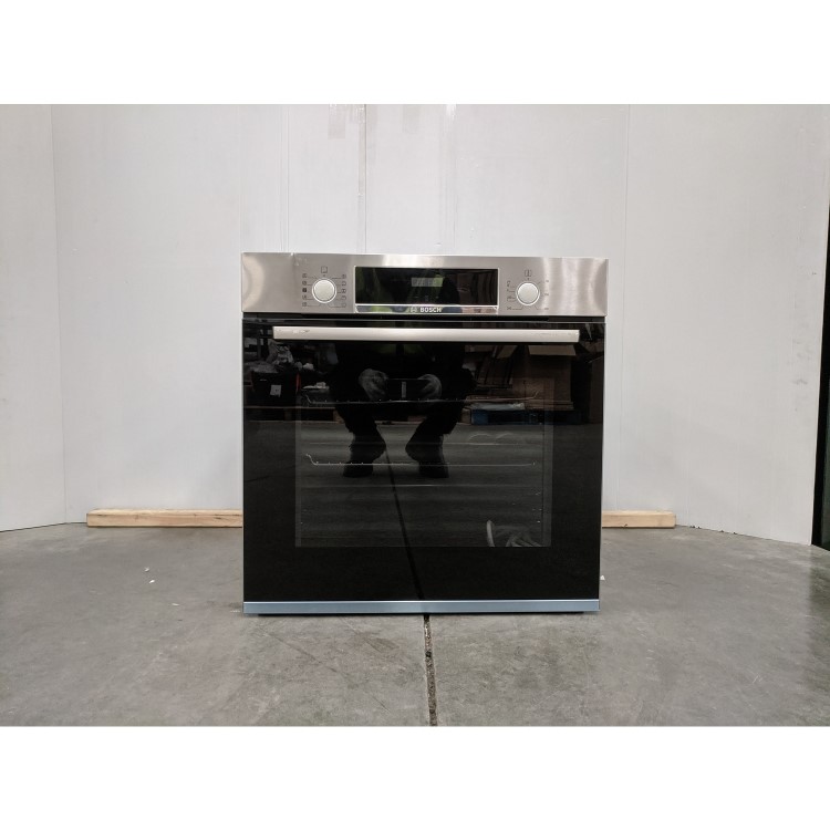 Refurbished Bosch Series 4 HRS534BS0B 60cm Single Built In Electric Oven