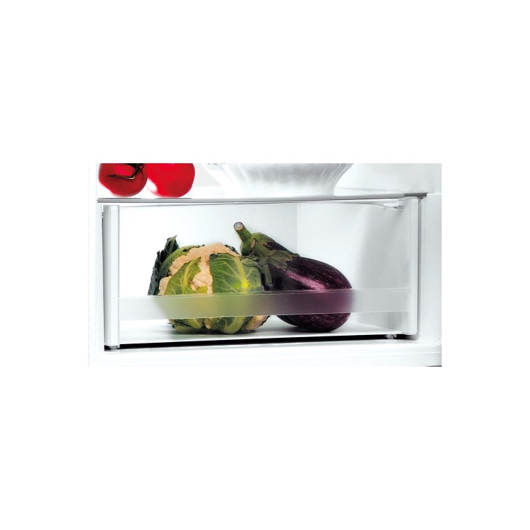 Indesit 339 Litre 60/40 Freestanding Fridge Freezer - Silver