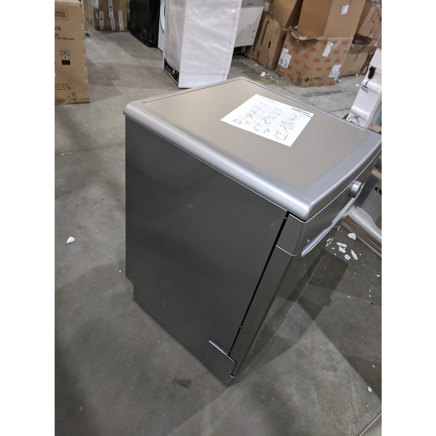 Refurbished Indesit DFE1B19XUK 13 Place Freestanding Dishwasher Silver