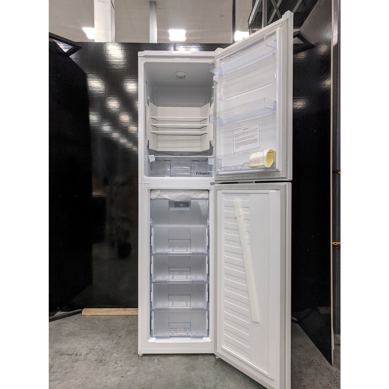 Beko cfg1501w fridge freezer hotsell