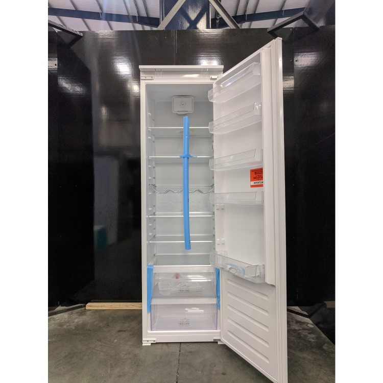 Refurbished Hotpoint HS18011UK Integrated 318 Litre In-column Larder Fridge With Active Oxygen 