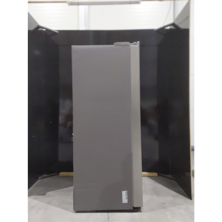 Refurbished Samsung Series 7 SpaceMax RS67A8810S9 634 Litre Frost Free American Fridge Freezer Silver
