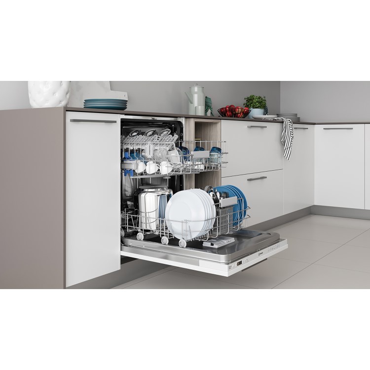 Refurbished Indesit DIC3B16UK 13 Place Fully Integrated Dishwasher White