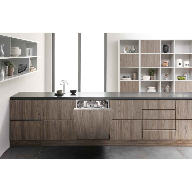 Hotpoint 14 Place Settings Fully Integrated Dishwasher