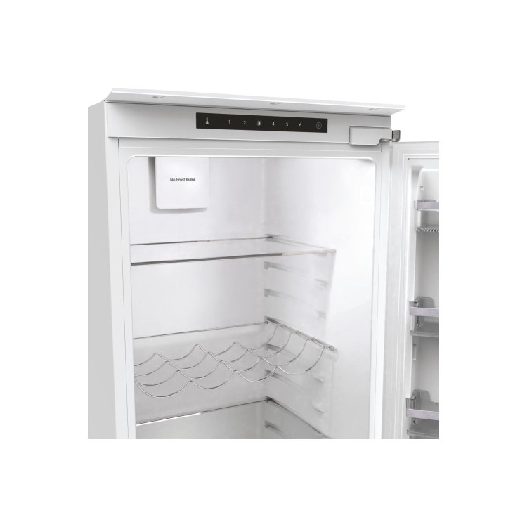 Hoover 281 Litre 70/30 Frost Free Integrated Fridge Freezer