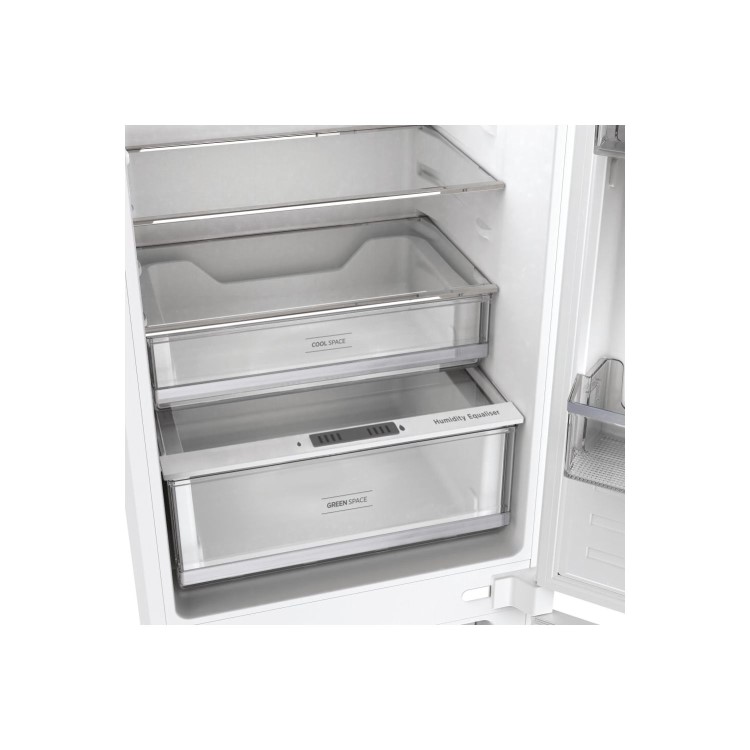 Hoover 281 Litre 70/30 Frost Free Integrated Fridge Freezer