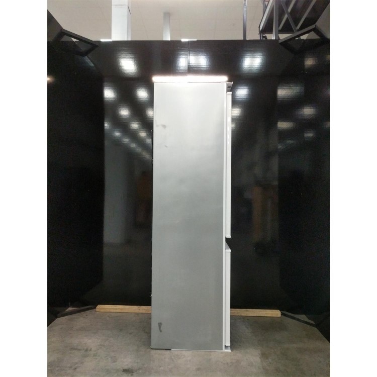 Refurbished Candy CBL3518FK Integrated 233 Litre 70/30 Fridge Freezer