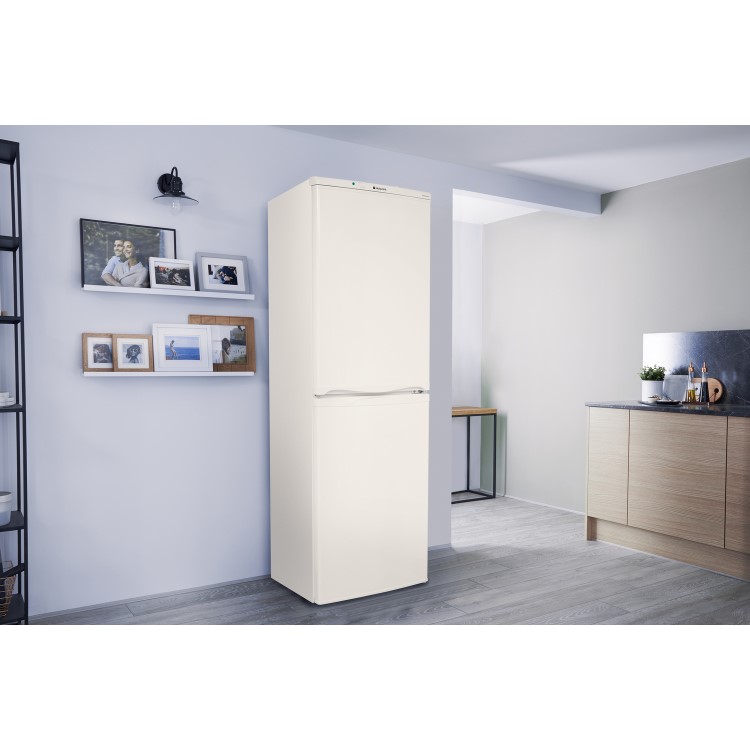 HOTPOINT HBNF5517W 228 Litre Freestanding Fridge Freezer 50/50 Split Frost Free 54.5cm Wide - White