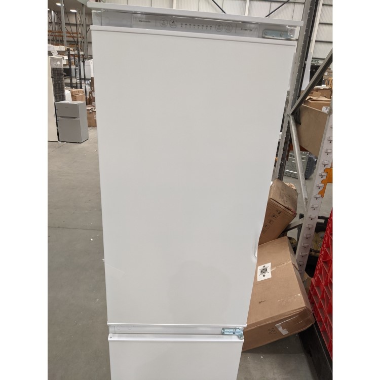 Refurbished Hisense RIB312F4AWF Integrated 240 Litre  70/30 Fridge Freezer White