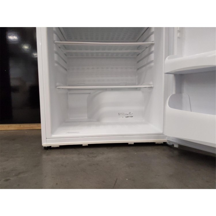 Refurbished Hotpoint RLA36P1 Freestanding 150 Litre Under Counter Fridge White