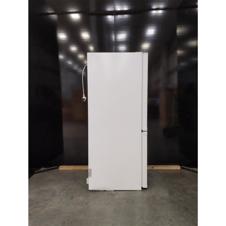 Refurbished Liebherr CU2331 Freestanding 209 Litre 60/40 Fridge Freezer With VarioSpace White