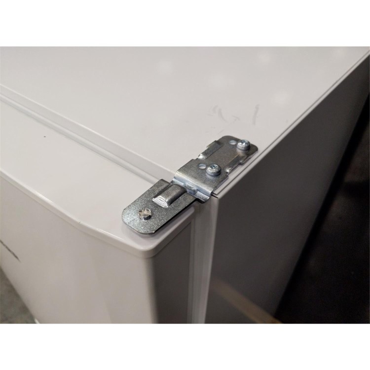 Refurbished Liebherr CU2331 Freestanding 209 Litre 60/40 Fridge Freezer With VarioSpace White