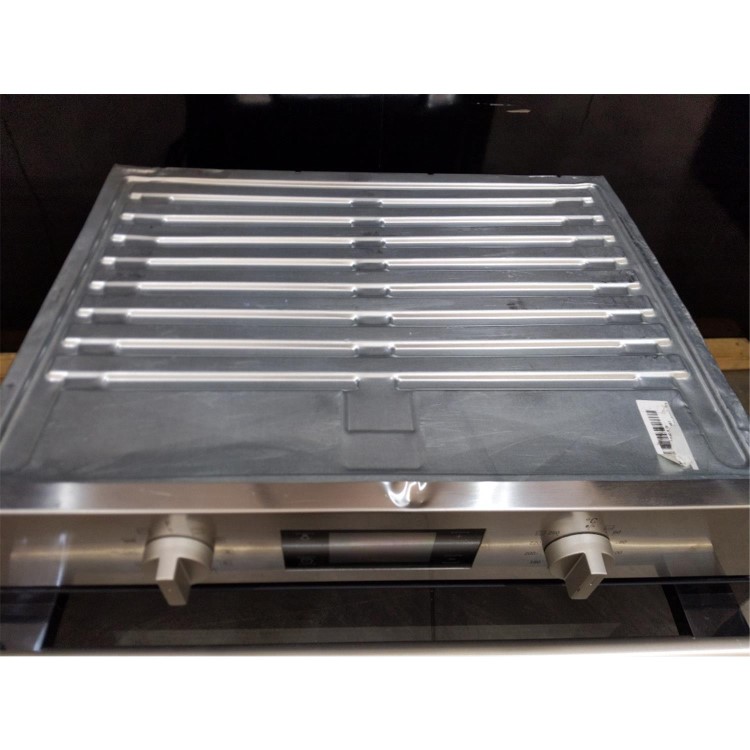 Refurbished Hotpoint SA2840PIX 60cm Single Built In Electric Oven with Pyrolytic Cleaning Stainless Steel