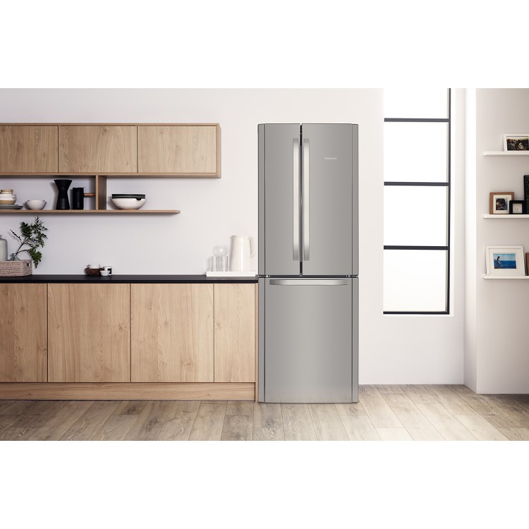 Refurbished Hotpoint FFU3DX1 Freestanding 446 Litre 55/45 Fridge Freezer Stainless steel look