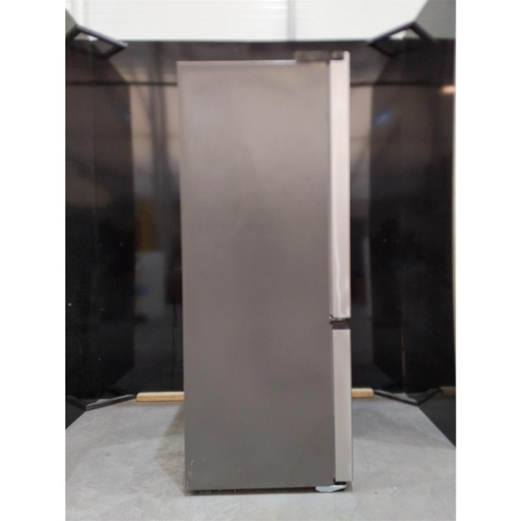 Refurbished Hisense RF750N4ISF 596 Litre American Fridge Freezer With Super Cooling Stainless Steel Look
