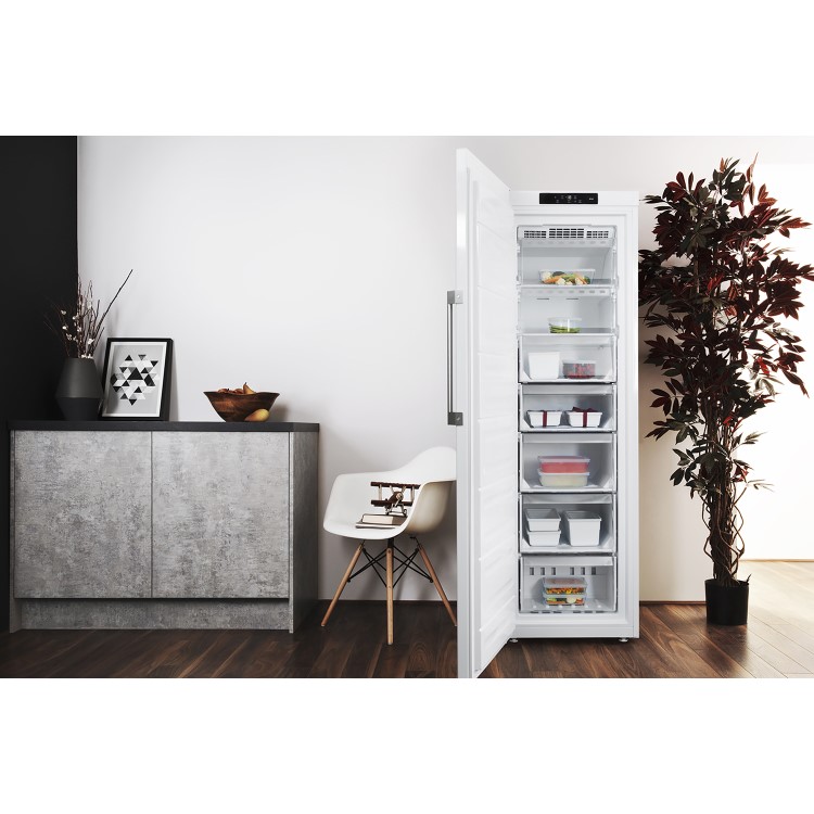 Hotpoint 263 Litre Freestanding Freezer - White