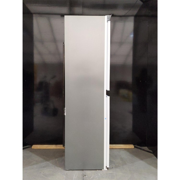 Refurbished Hotpoint HMCB50501UK Integrated 264 Litre 50/50 Fridge Freezer