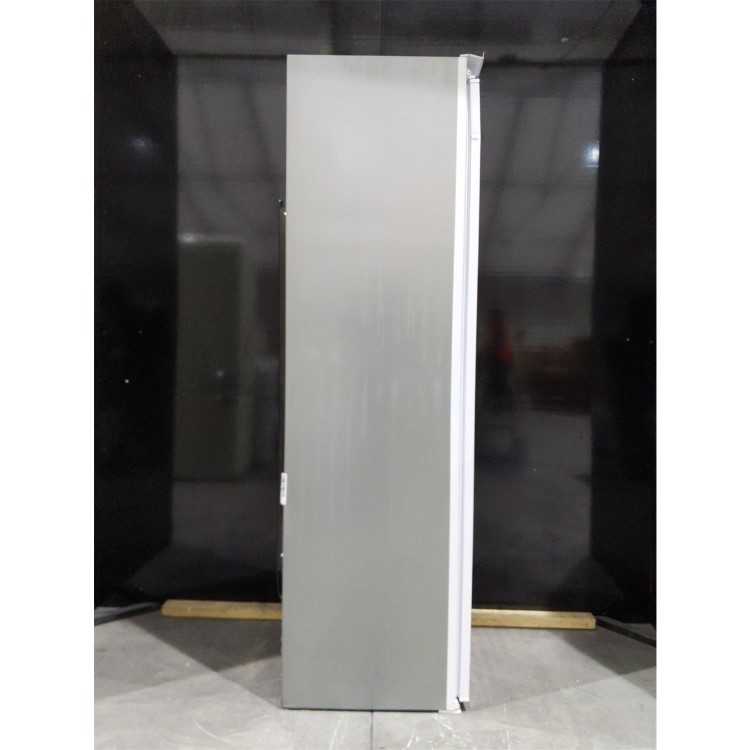 Refurbished Hotpoint HF1801EF1UK Integrated 210 Litre In-column Freezer White