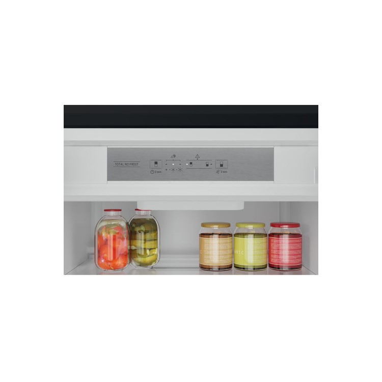 Hotpoint 280 Litre 70/30 Split Integrated Fridge Freezer With FreshZone+