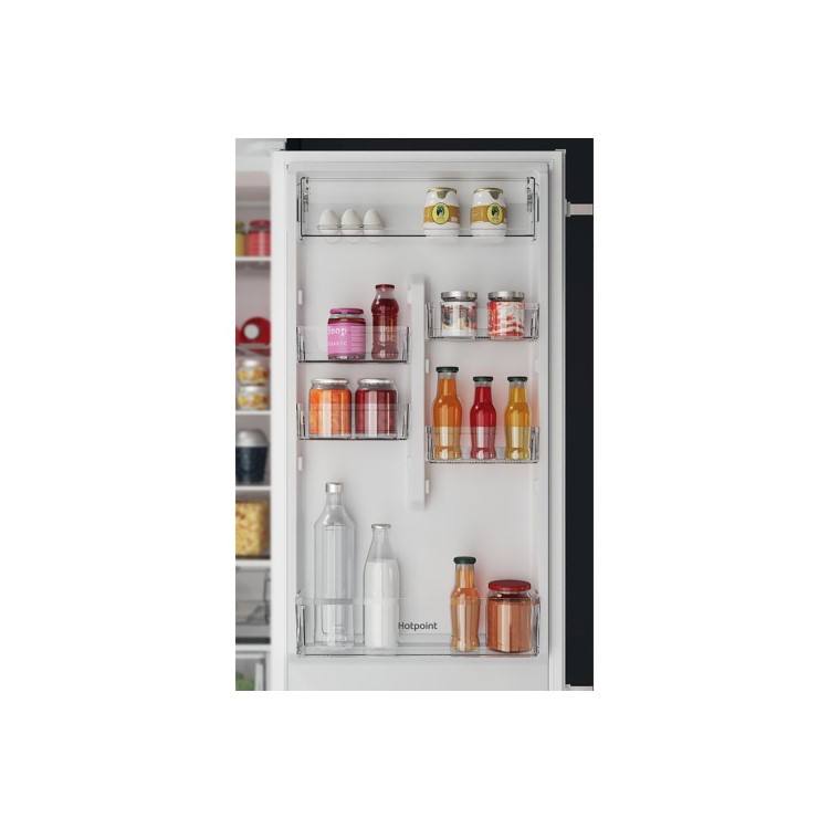 Hotpoint 280 Litre 70/30 Split Integrated Fridge Freezer With FreshZone+