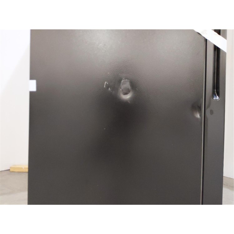 Refurbished Hisense RB645N4BFE Freestanding 495 Litre 60/40 Fridge Freezer Black