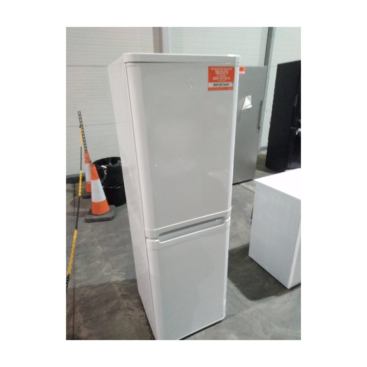 Refurbished Indesit IBD5517WUK1 Freestanding 235 Litre 50/50 Fridge Freezer White