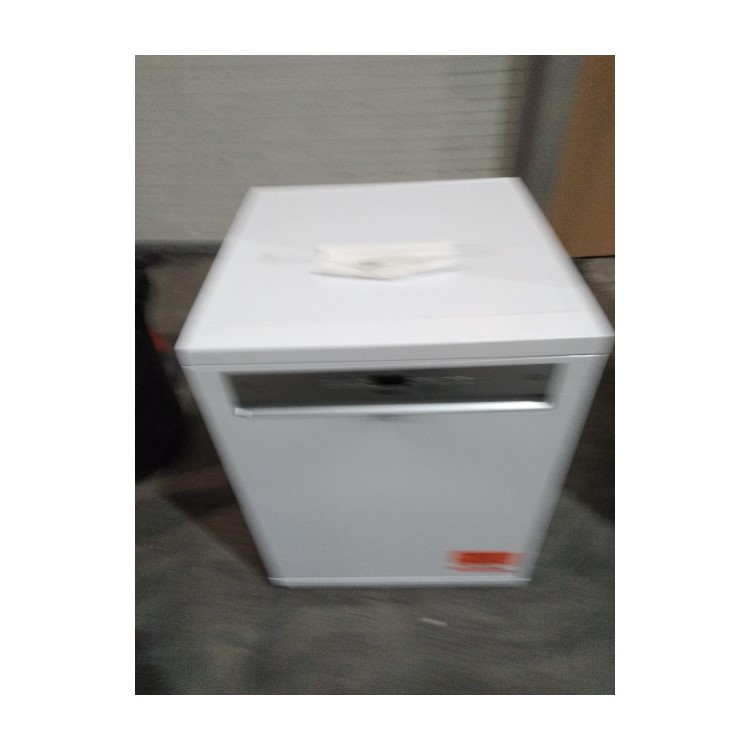 Refurbished Hotpoint H7FHP33UK 15 Place Freestanding Dishwasher White