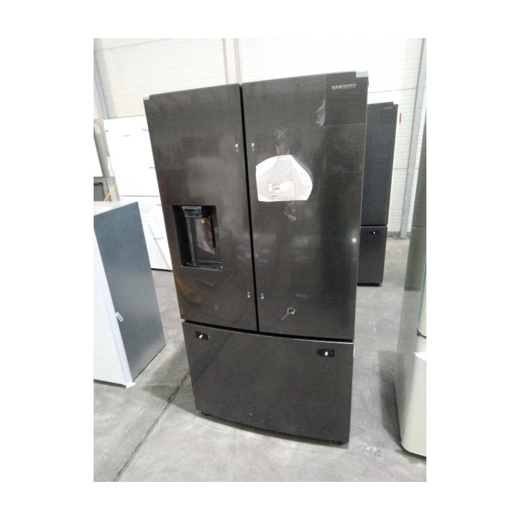 Refurbished Samsung RF23R62E3B1 539 Litre Frost Free American Fridge Freezer Black