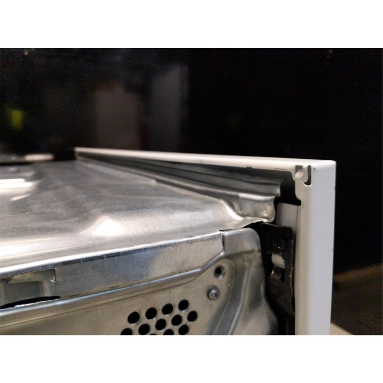 Refurbished Zanussi Series 20 ZOHNX3W1 60cm Single Built In Electric Oven White