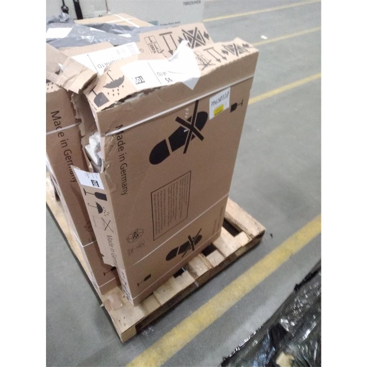 Refurbished Haier HSR3918EWPG 521 Litre American Fridge Freezer Silver